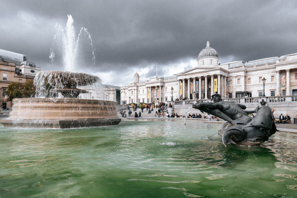 London Private Photography Tour in Trafalgar Square and National Gallery.