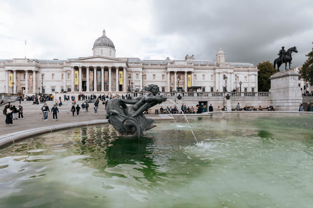 London Private Photography Tour in Trafalgar Square and National Gallery.